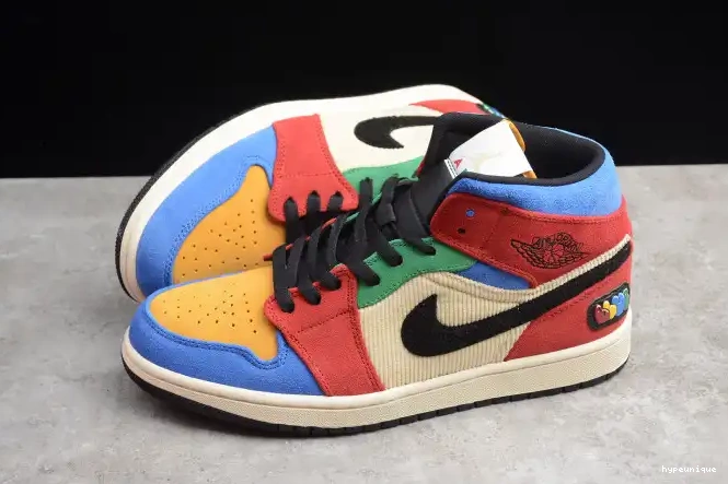 HYPE Blue Jordan the SE Mid 1 Air CU2805-100 Fearless Great 0525